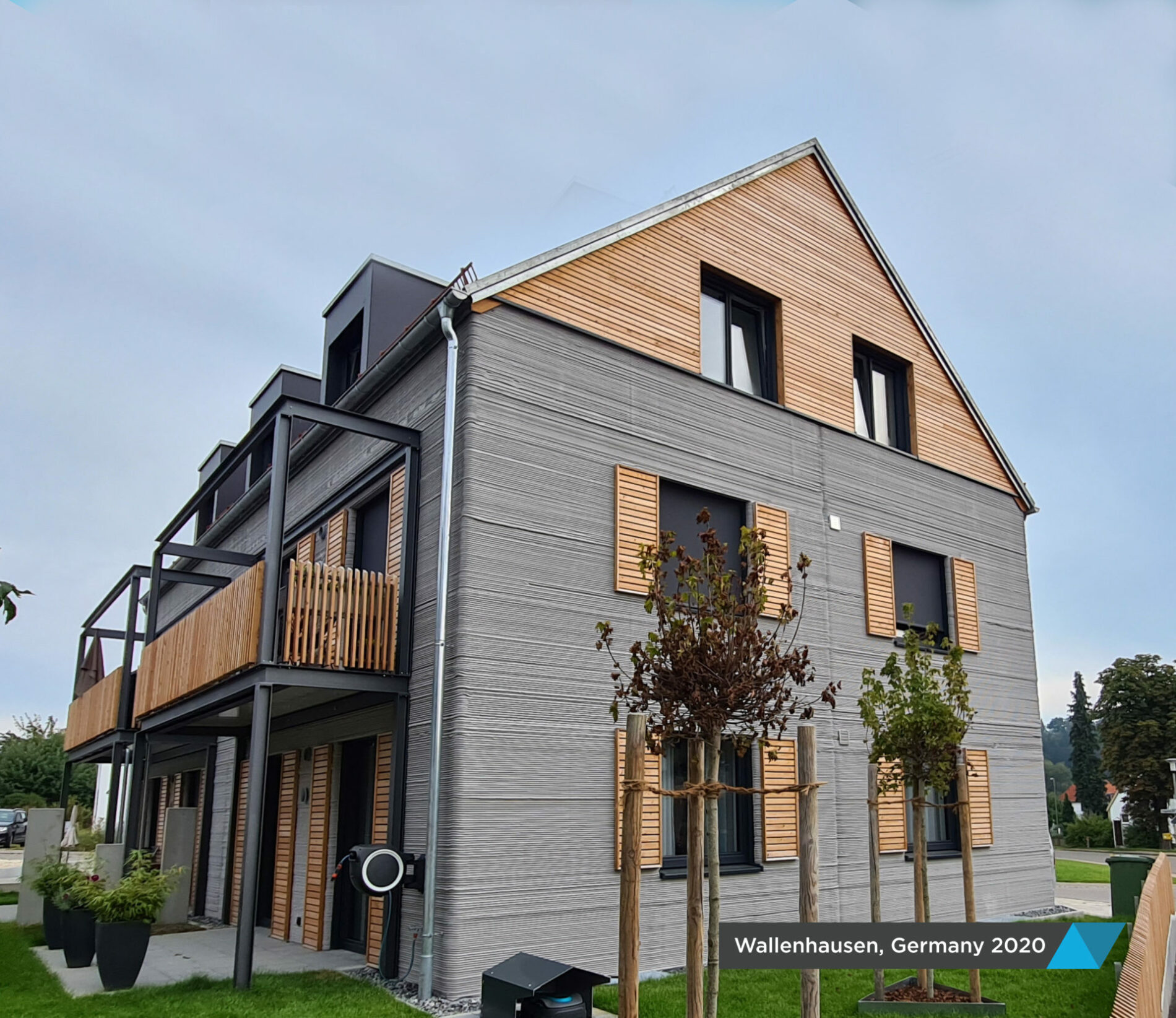 PERI – Wallenhausen, Germany – Completed by Peri Group 2021. Currently the world’s largest 3DCP residential structure in Europe. 21-day print time to completion of load-bearing and non-load-bearing walls.